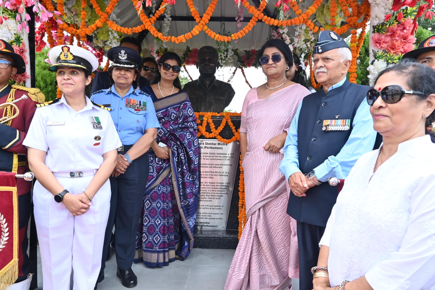A bust of Shaurya Chakra awardee late Major Chandra Shekhar Mishra was inaugurated at SS Ghorakhal